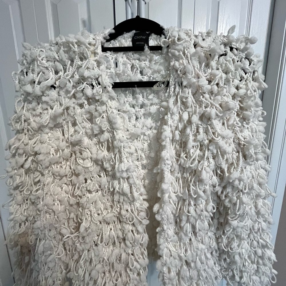 Cliche Couture Off White Textured Fringe Knit Cardigan